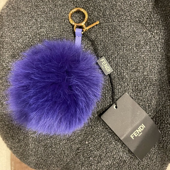 Fendi Purple Fox Fur Bag Charm NWT - Picture 2 of 2